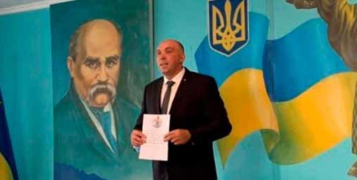 Зарплата сільського голови в Україні