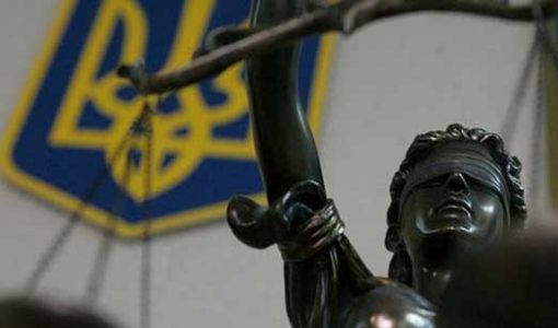 Розмір зоробітної плати працівників апарату суду