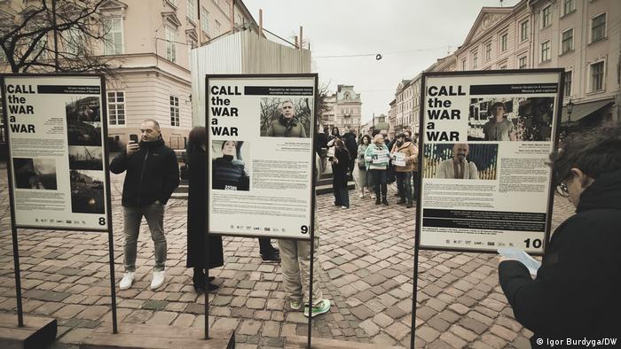 Bildergalerie Ukrainekrieg, Journalisten |  Lwiw, Ausstellung