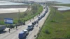 Автомобильная очередь из оккупированной части Херсонщины в аннексированный Крым.