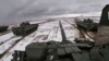 Российские и белорусские танки во время совместных военных учений на Брестском полигоне, Беларусь, 2 февраля 2022 года