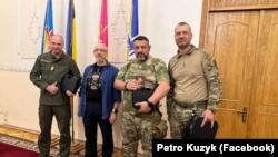 Петр Кузык на встрече с министром обороны Украины Алексеем Резниковым
