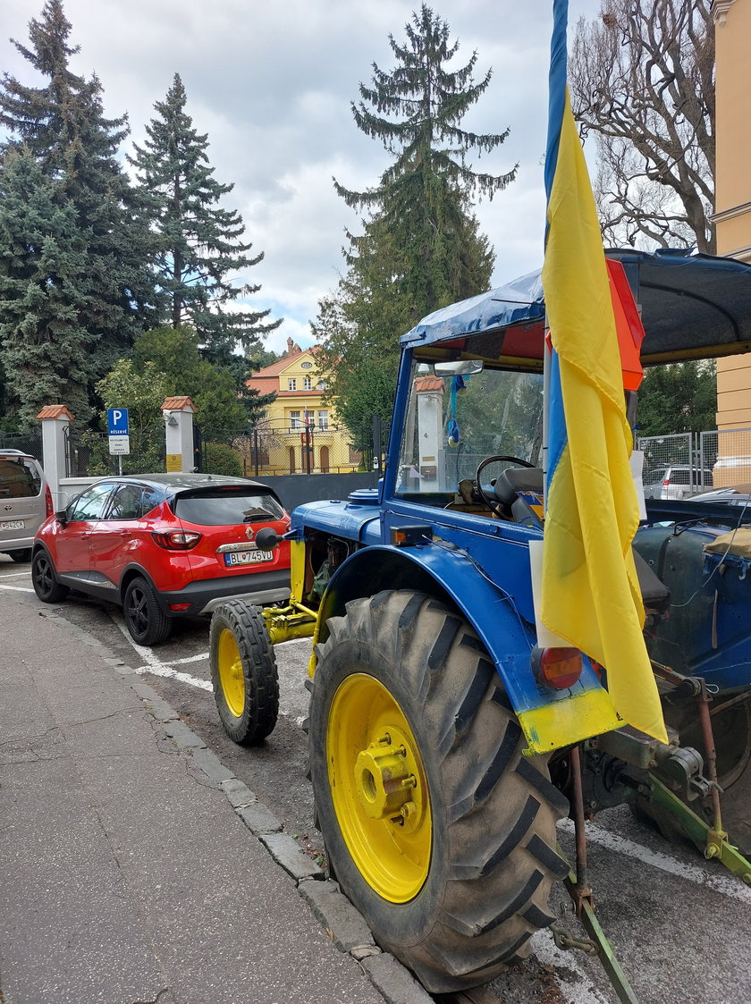 Акція протесту перед посольством Росії в Братиславі.