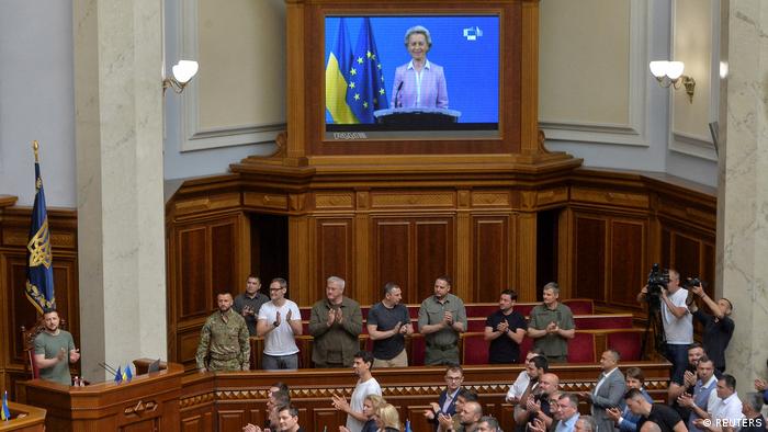 Звернення голови Єврокомісії Урсули фон дер Ляйєн до депутатів парламенту України