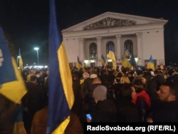 22 февраля Оксана Дубик принимала участие в Мариуполе в акции в поддержку территориальной целостности Украины