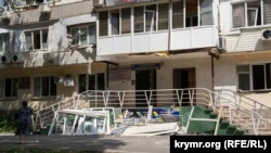 Крымская Новофедоровка после взрывов на военном аэродроме (фотогалерея)