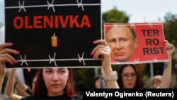 Родственники защитников «Азовстали» требуют признать Россию государством-террористом после убийства украинских военнопленных в тюрьме в Оленивке