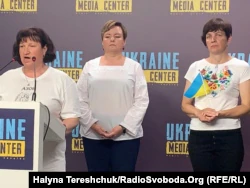 Мамы военнопленных бойцов полка «Азов», Алла, Ирина и Данута обращаются в международные организации