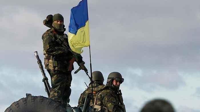 voennye ukrainy 1 - Скільки платять військовим на війні в Україні в 2022 році: призовникам, контрактникам та мобілізованим