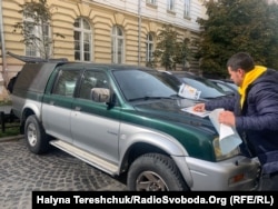 Пятый автомобиль, привезенный для ВСУ за деньги, собраны Далей Стасевской и ее братьями