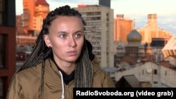 Ярина Черногуз во время интервью Радио Свобода