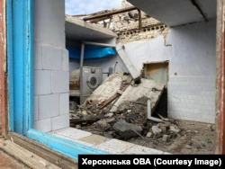 Разбита Нововорнцовская больница на освобожденной части Херсона